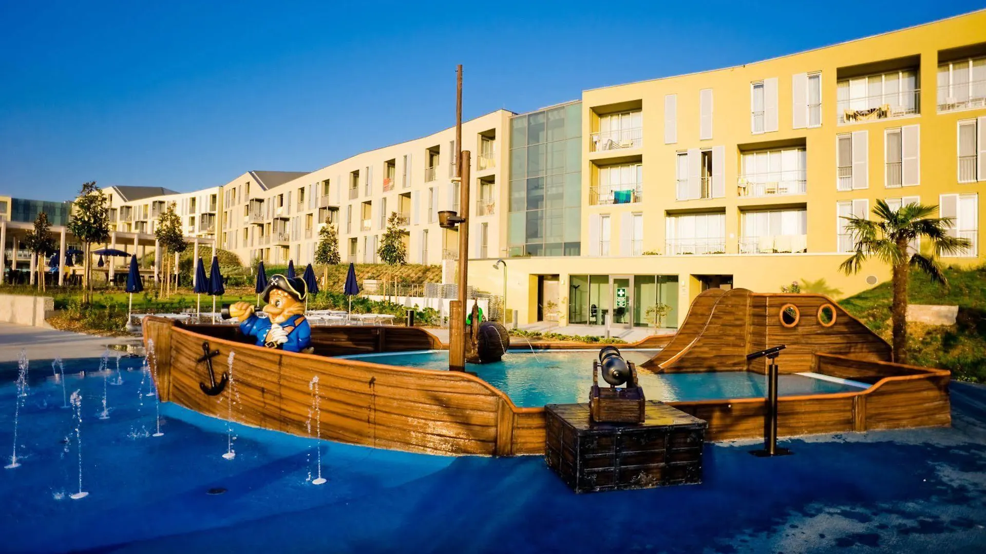 Falkensteiner Family Hotel Diadora Petrcane 5*,  Croatia